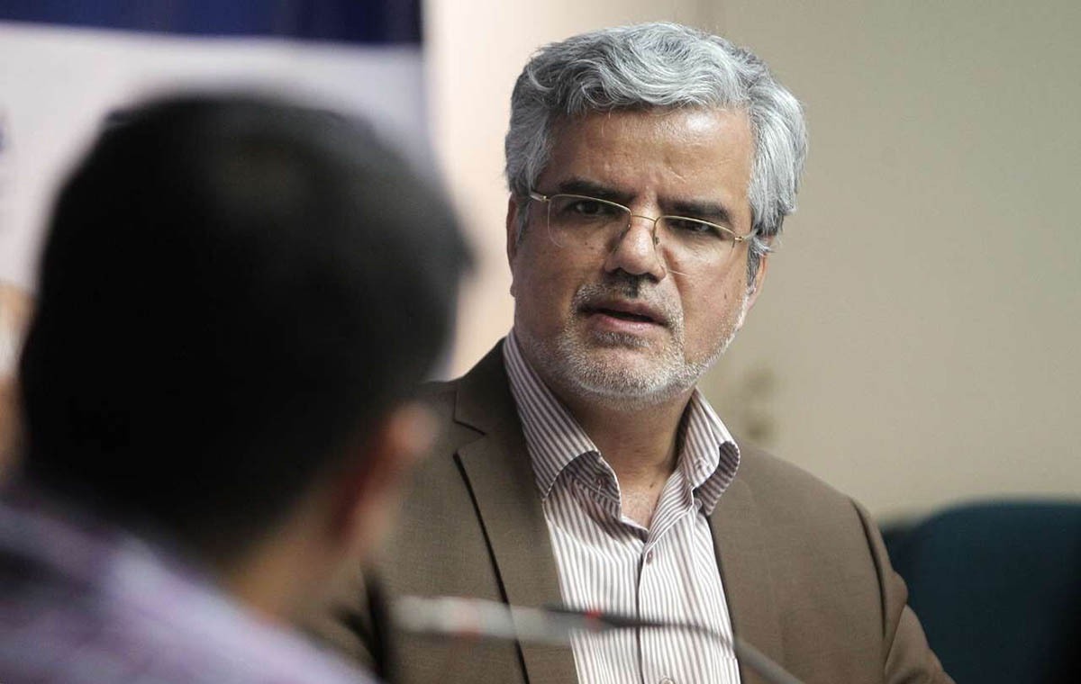 محمود صادقی