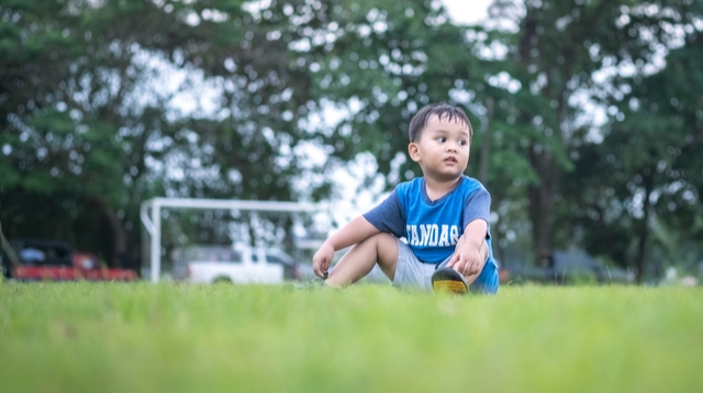 دلایل بوی عرق بدن در کودکان دلایل بوی عرق بدن در کودکان