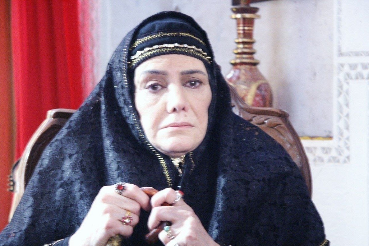 سکانسی خاطره‌انگیز از بازی مهران مدیری مقابل زنده‌یاد فخری خوروش