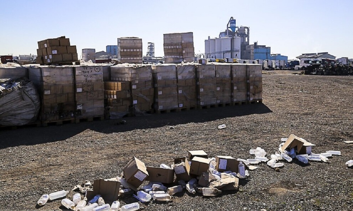 انهدام ۲۵۹ تُن سرم اروپایی در گمرک به خاطر ناهماهنگی دولت!