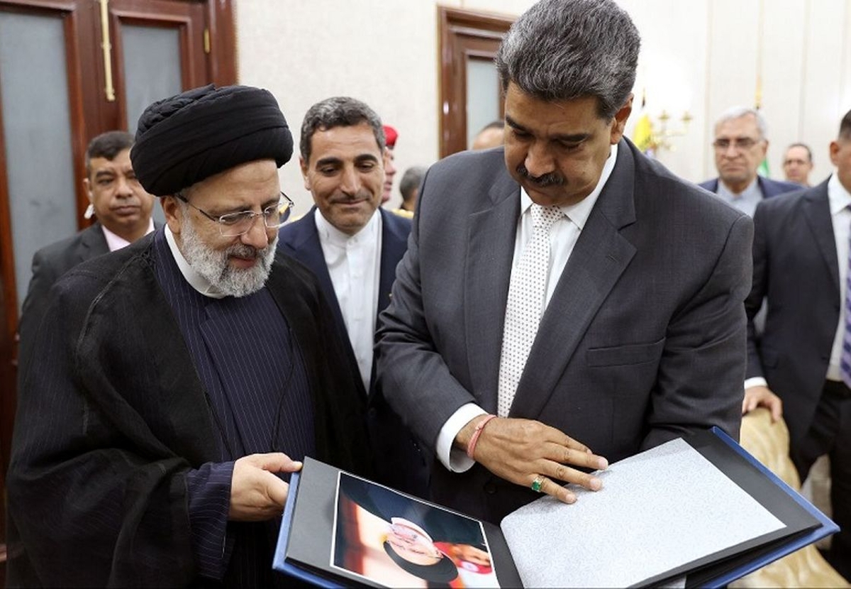 طعنه رشیدپور به دست نوشته رئیسی در سفرش به ونزوئلا!