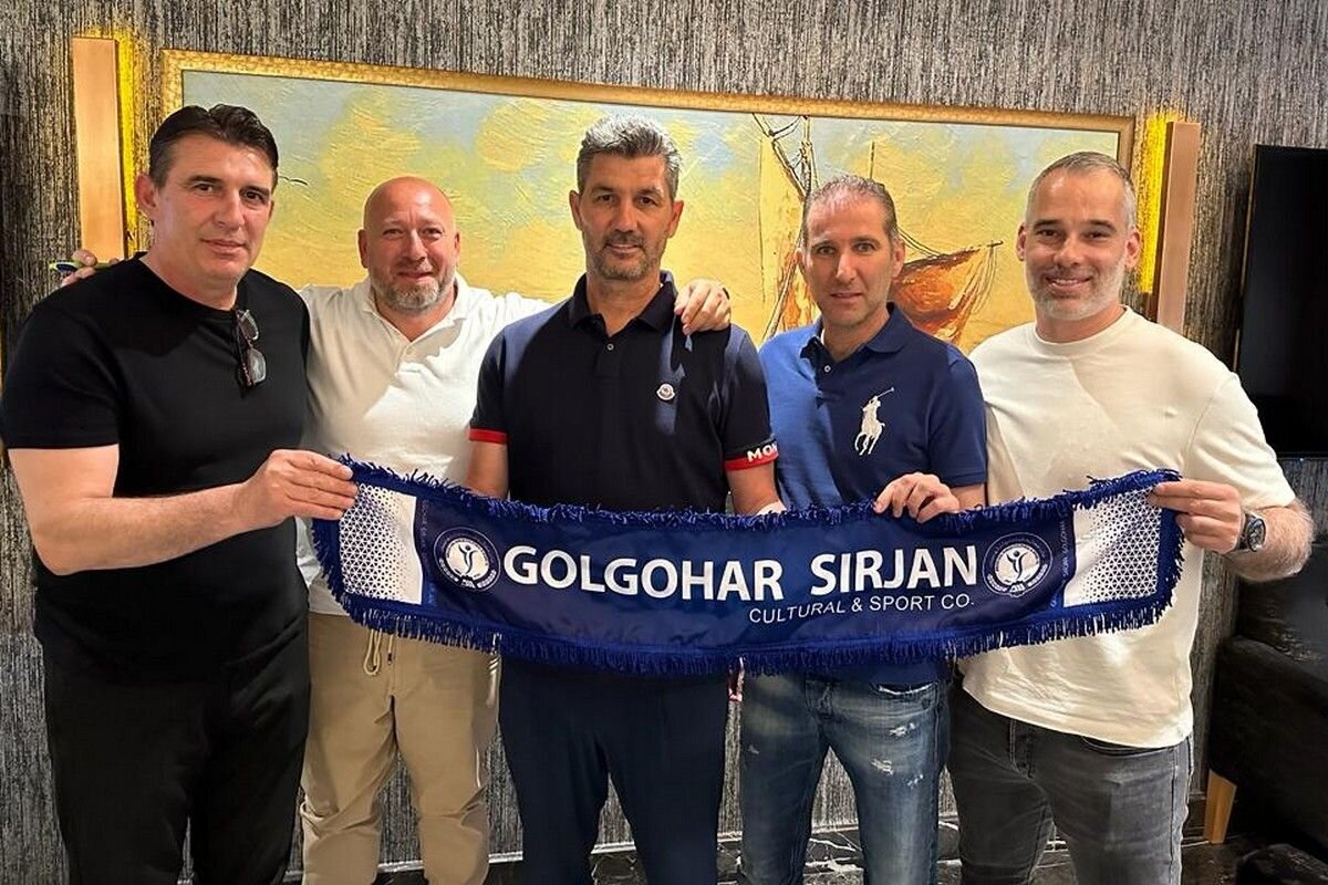 رونمایی از دومین قرارداد سنگین در فوتبال ایران! رونمایی از دومین قرارداد سنگین در فوتبال ایران!