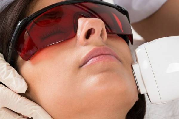 عوارض لیزر برای بدن