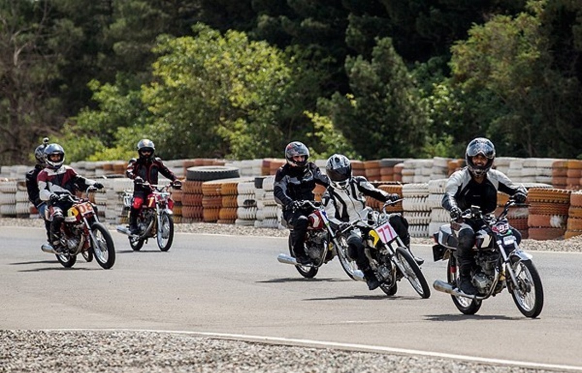 همه چیز درباره دریافت یک روزه گواهینامه موتورسیکلت