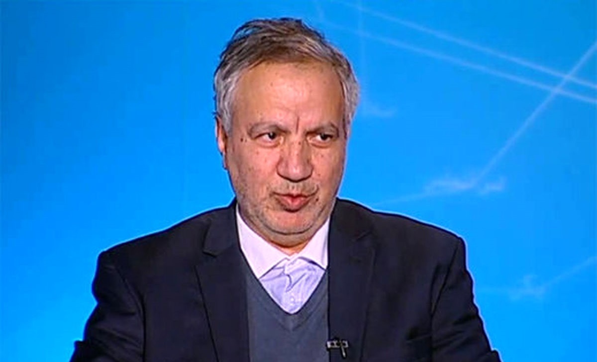 حمایت جانانه مهاجرانی از تغییر محل نشست خبری ایران و عربستان