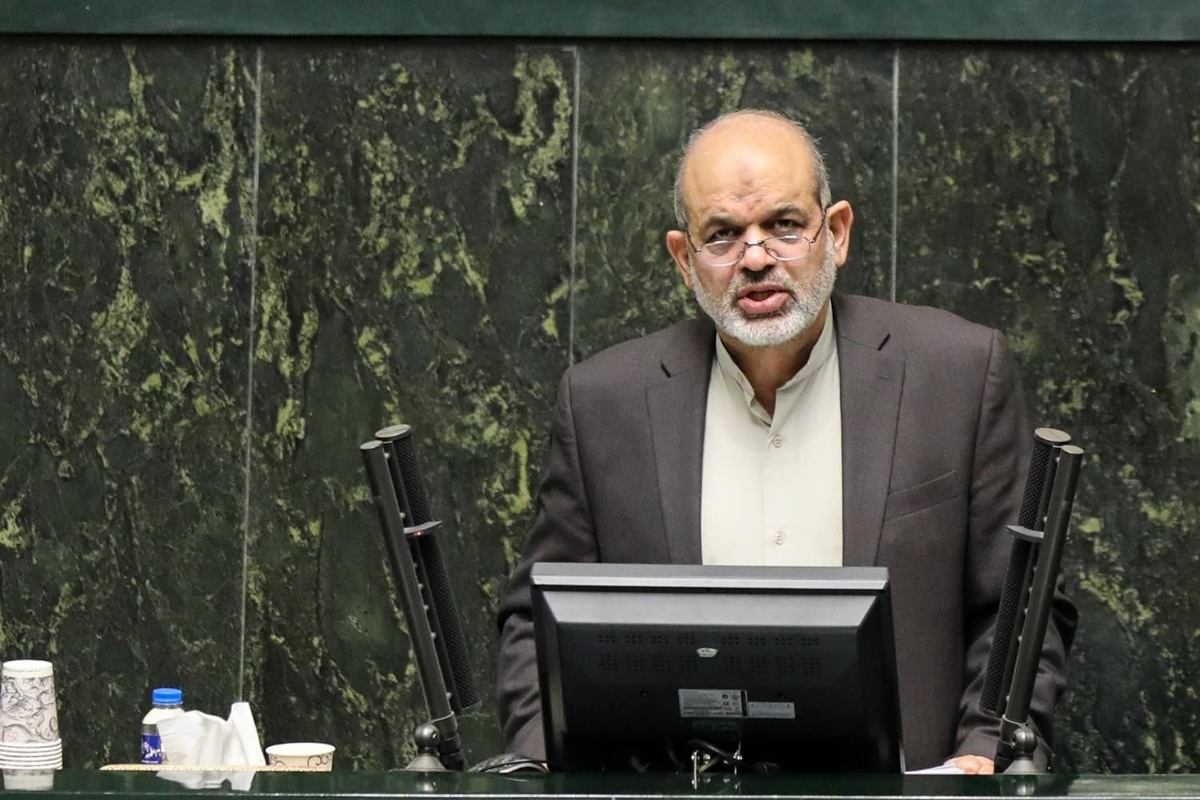 رحمانی نماینده مجلس: احمد وحیدی حداقل با ۲۰۰ رای عزل خواهد شد/ بعد از انقلاب ندیدم هیچ دولتی اینقدر بیحرمتی به مجلس کرده باشد رحمانی نماینده مجلس: احمد وحیدی حداقل با ۲۰۰ رای عزل خواهد شد/ بعد از انقلاب ندیدم هیچ دولتی اینقدر بیحرمتی به مجلس کرده باشد