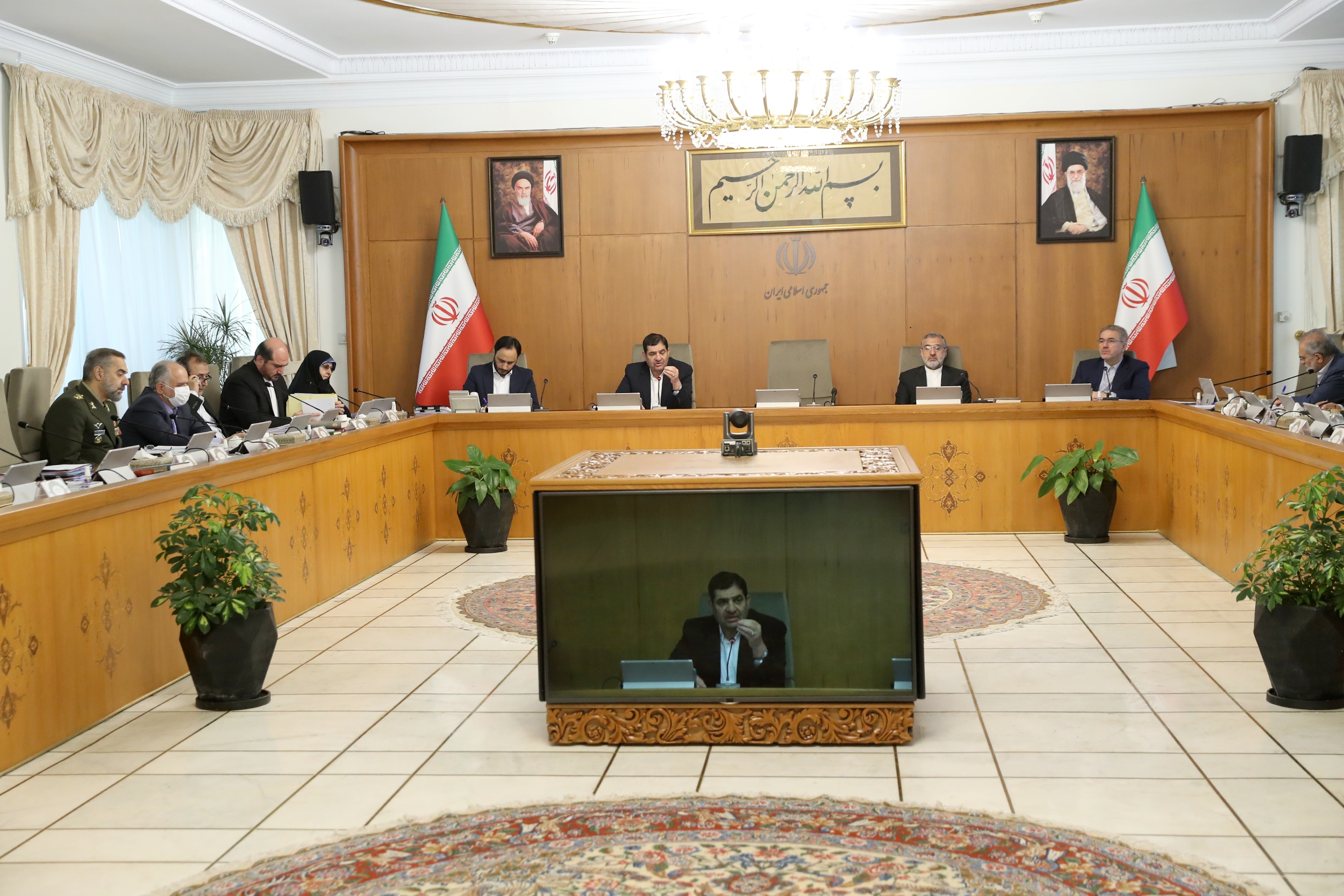 محمد مخبر: نقشه راه اقتصادی کشور باید متناسب با توسعه دیپلماسی و شرایط بین المللی بروزرسانی شود محمد مخبر: نقشه راه اقتصادی کشور باید متناسب با توسعه دیپلماسی و شرایط بین المللی بروزرسانی شود