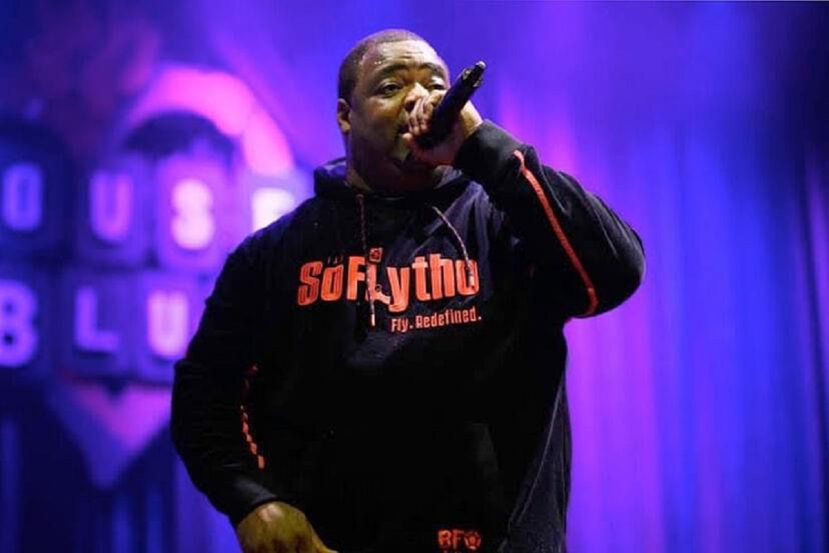 فیلم جان باختن رپر معروف روی صحنه مقابل چشمان هواداران فیلم جان باختن رپر معروف روی صحنه مقابل چشمان هواداران