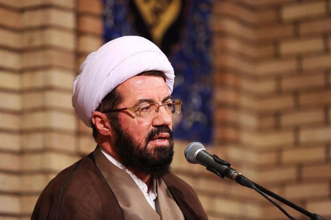 کارشناس مذهبی صداوسیما: حضور زنان بی‌حجاب در جامعه گناه جمعی است!