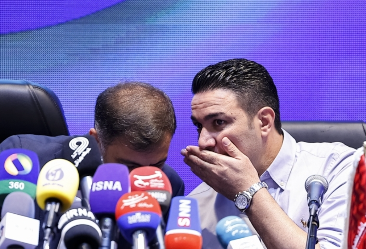 شوک به جواد نکونام در ثانیههای پیش از مراسم معارفه! شوک به جواد نکونام در ثانیههای پیش از مراسم معارفه!