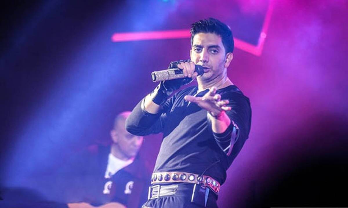 فیلم عجیب و باورنکردنی از کنسرت فرزاد فرزین فیلم عجیب و باورنکردنی از کنسرت فرزاد فرزین