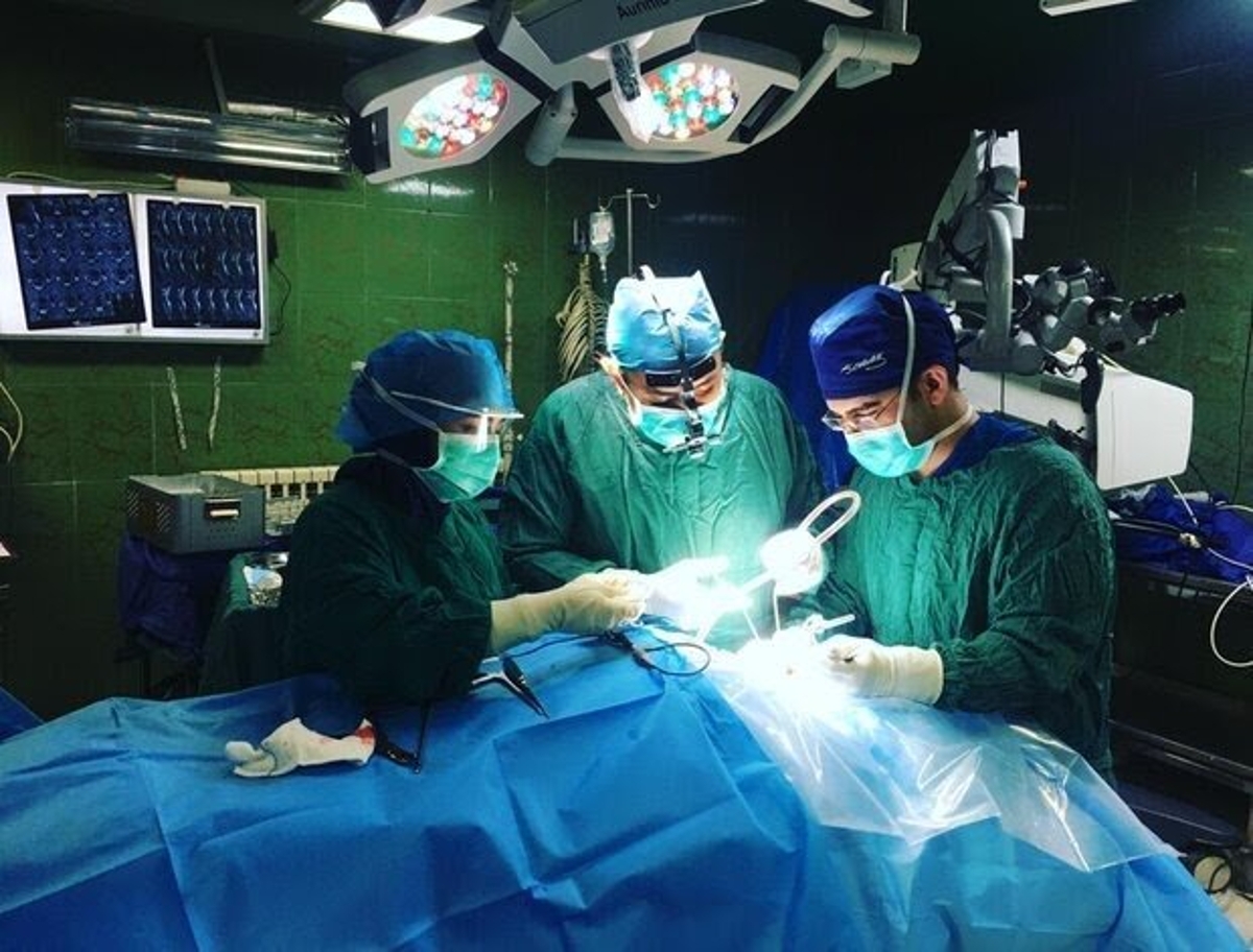 فوت یک زن بر اثر جراحی زیبایی در مشهد / رئیس بیمارستان مهرگان فراخوانده شد‌