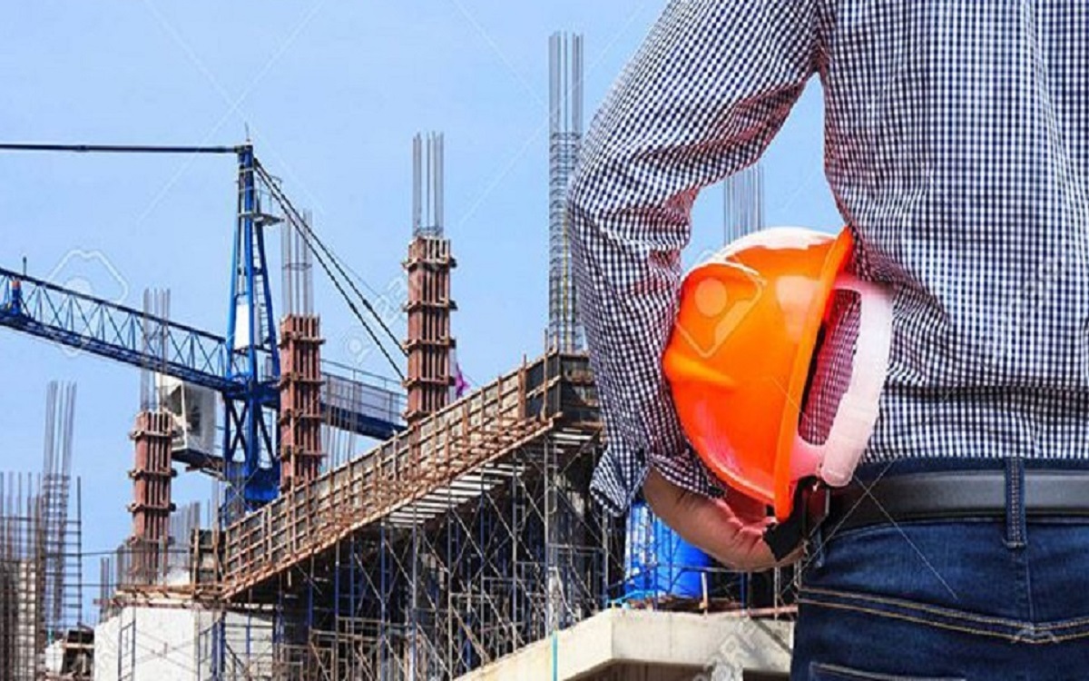 لحظه دلخراش سقوط بالابر ساختمان روی مهندس ناظر! لحظه دلخراش سقوط بالابر ساختمان روی مهندس ناظر!