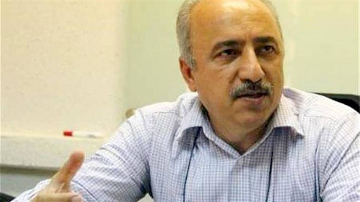 دولت نه تنها تحریم را از سفره مردم برنداشت، ۲۰ جور مالیات هم توی آن گذاشت دولت نه تنها تحریم را از سفره مردم برنداشت، ۲۰ جور مالیات هم توی آن گذاشت