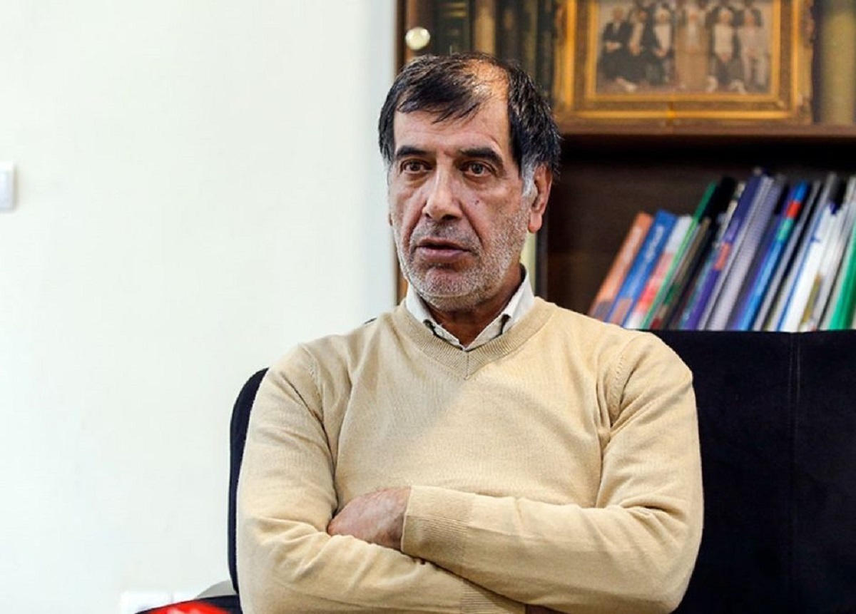 انتقاد روزنامه اطلاعات از باهنر: مردم به زور پای صندوق نمیآیند انتقاد روزنامه اطلاعات از باهنر: مردم به زور پای صندوق نمیآیند