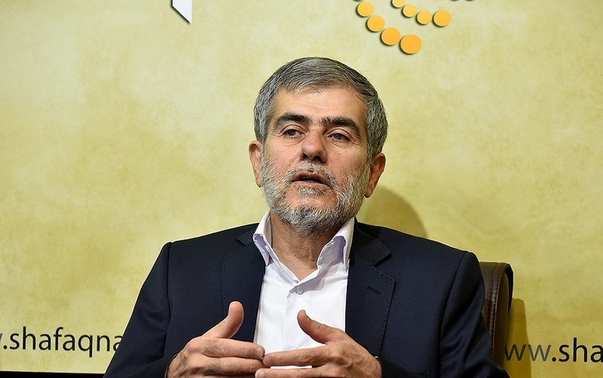 فریدون عباسی: باید مسائل راهبردی را از اختیار دولت‌ها خارج کنیم