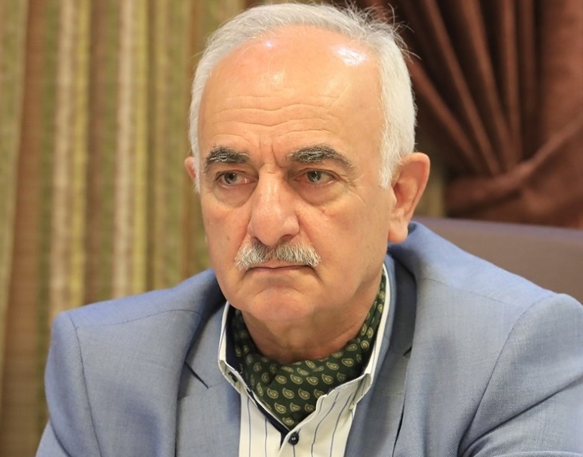 محمدرضا جعفریان: دولت دو دستش را در جیب مردم کرده؛ در دوره رکود که مالیات را افزایش نمی‌دهند