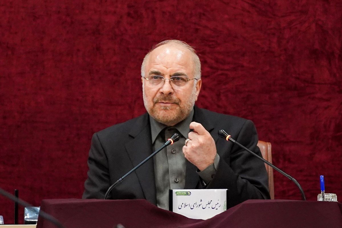 قالیباف: لایحه پیشنهادی عفاف و حجاب را جوابگوی نیازهای جامعه نمیدانیم/ سررشته کار را از مردم گرفتهایم قالیباف: لایحه پیشنهادی عفاف و حجاب را جوابگوی نیازهای جامعه نمیدانیم/ سررشته کار را از مردم گرفتهایم