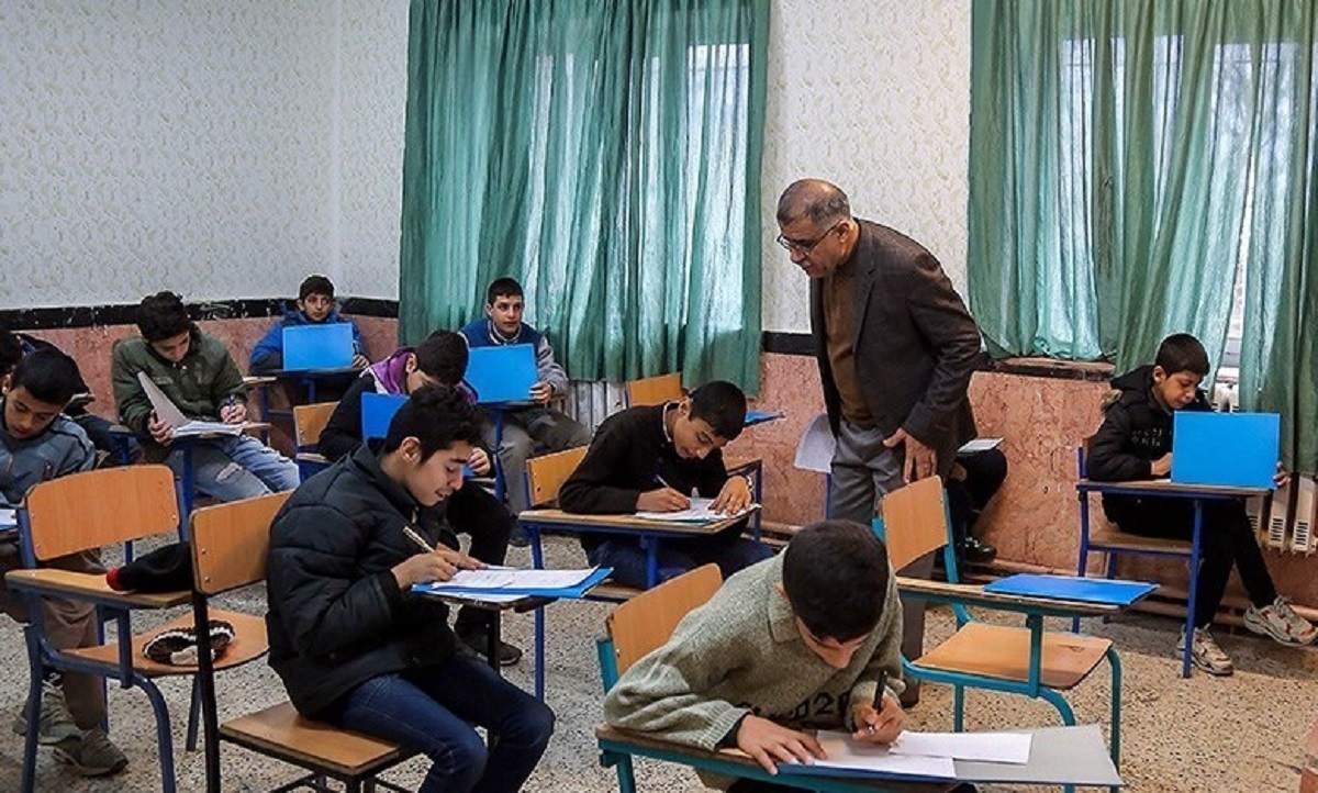 افت چشمگیر نمرات امتحانات نهایی دانشآموزان افت چشمگیر نمرات امتحانات نهایی دانشآموزان