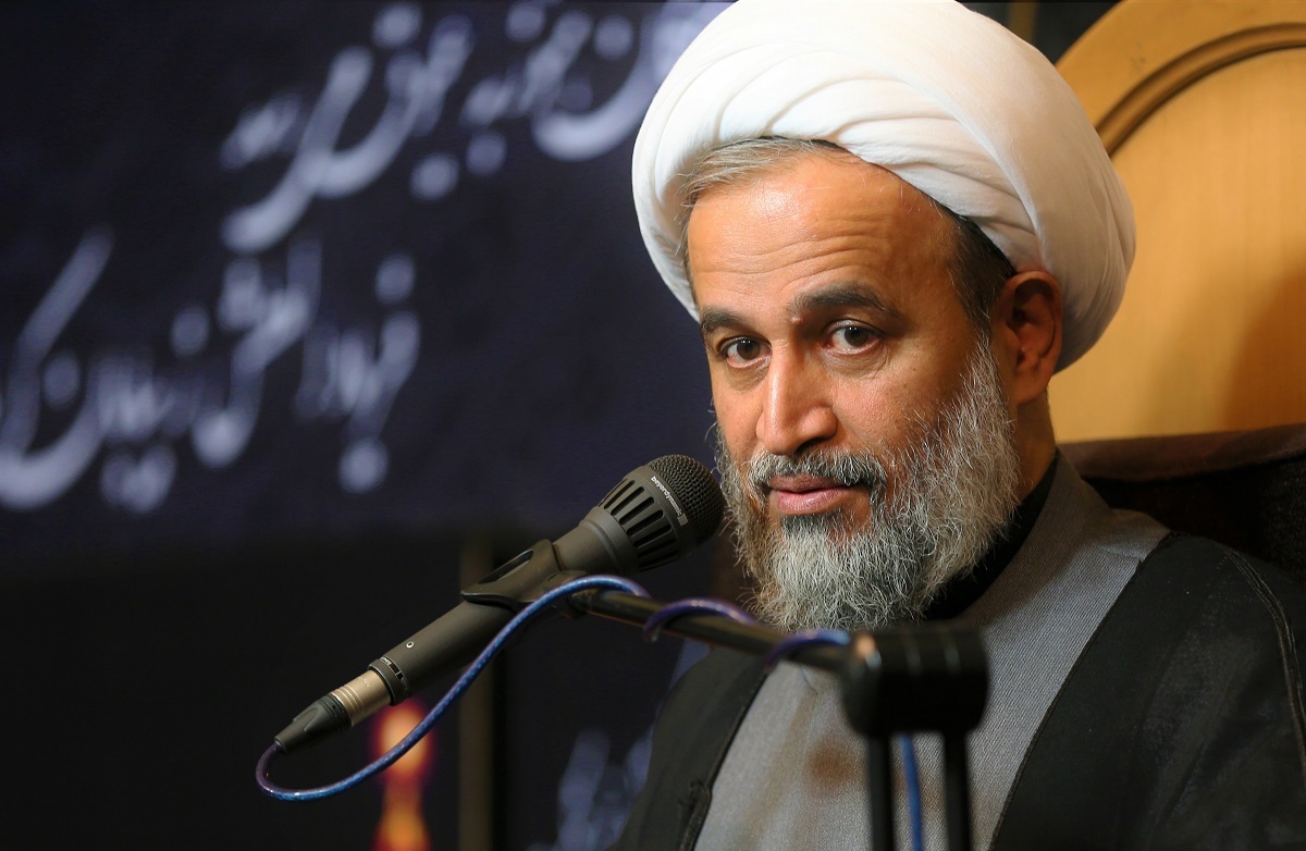 پناهیان: باید کاری کنیم که بیدینی مساوی با نادانی باشد پناهیان: باید کاری کنیم که بیدینی مساوی با نادانی باشد