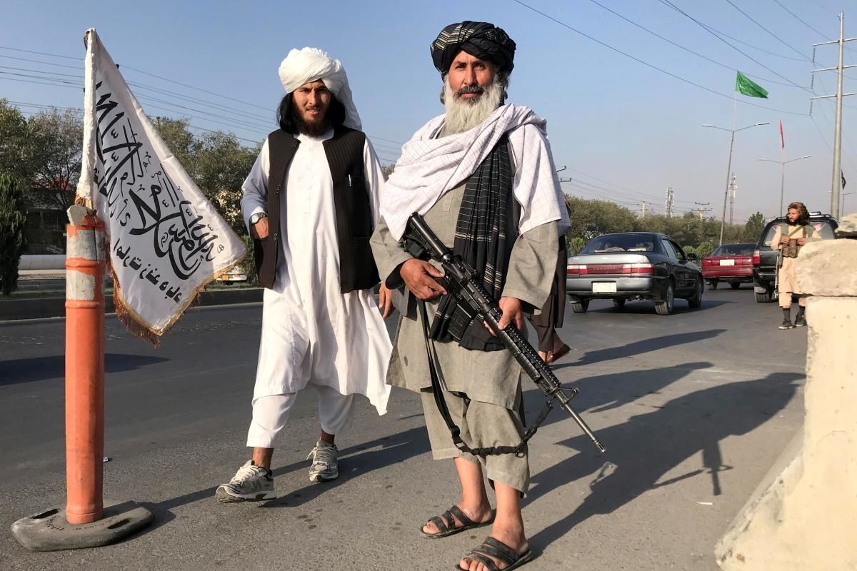 طالبان سر مانکن‌ها در مغازه‌ها را بریدند!