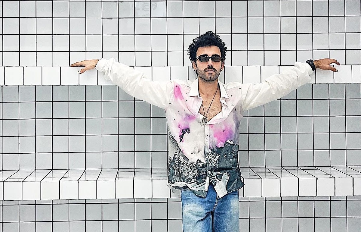 بازیگر زن نمای ایرانی در حال خودکشی دستگیر شد