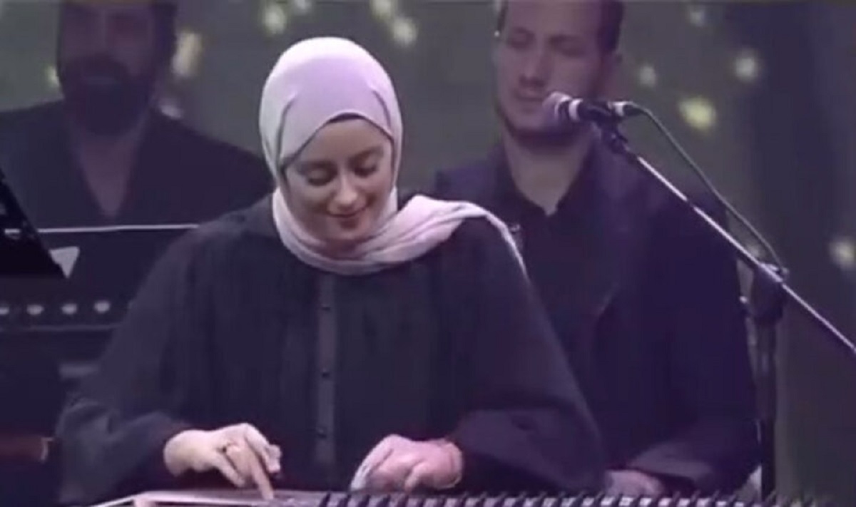 شاهکار نوازنده زن ایرانی‌الاصل در میان نوازندگان عرب