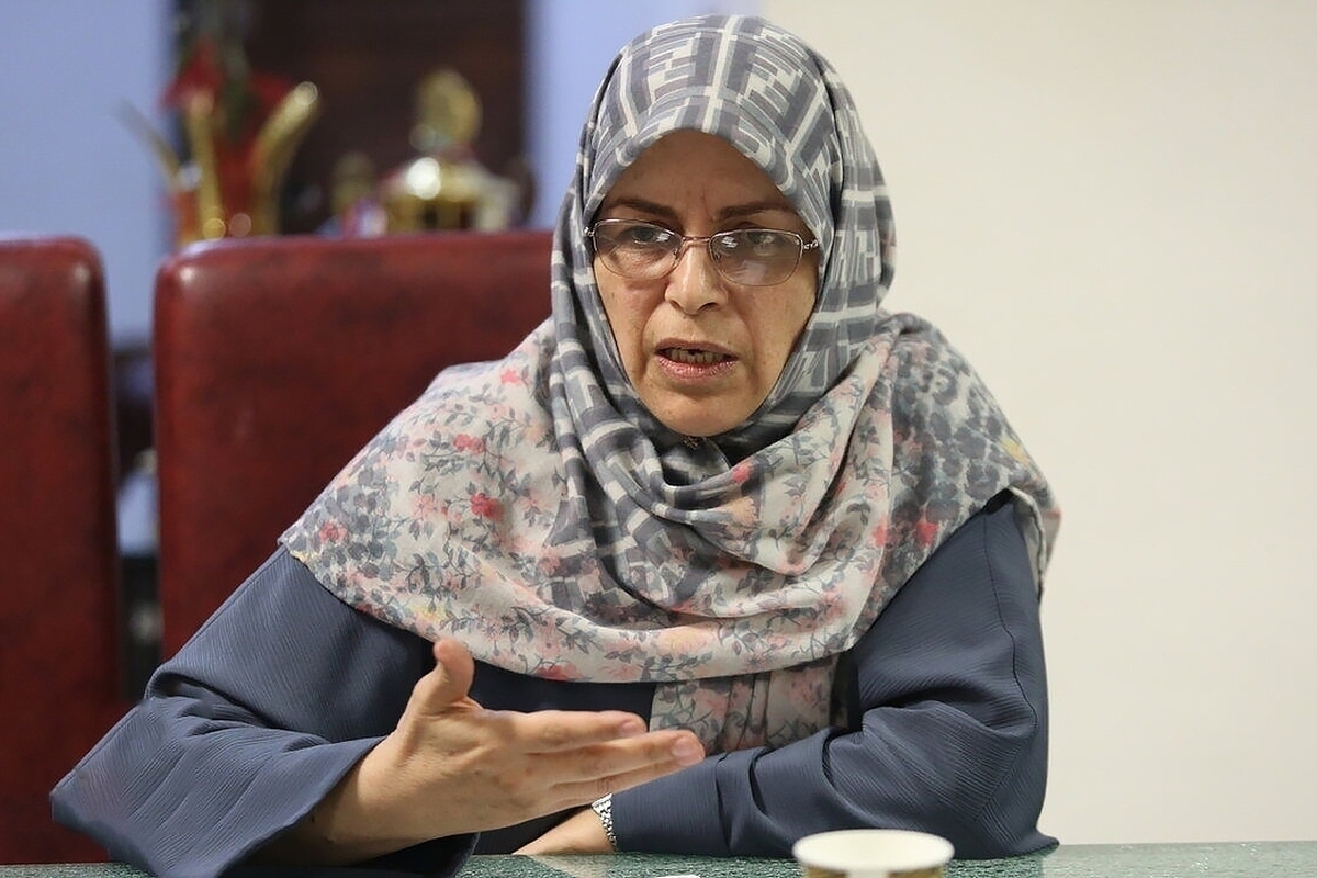 چند مهسای دیگر باید جان دهند تا عاملان دفاع بد از حجاب بپذیرند اصرار بر این رویه نتایج عکس به همراه دارد چند مهسای دیگر باید جان دهند تا عاملان دفاع بد از حجاب بپذیرند اصرار بر این رویه نتایج عکس به همراه دارد