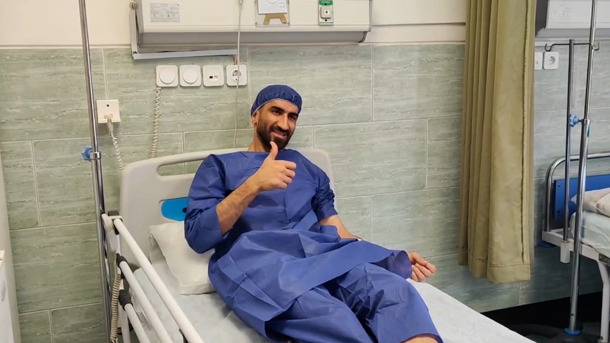 بیرانوند آماده عمل جراحی شد/ ستاره تیم ملی در اتاق عمل +ویدیو