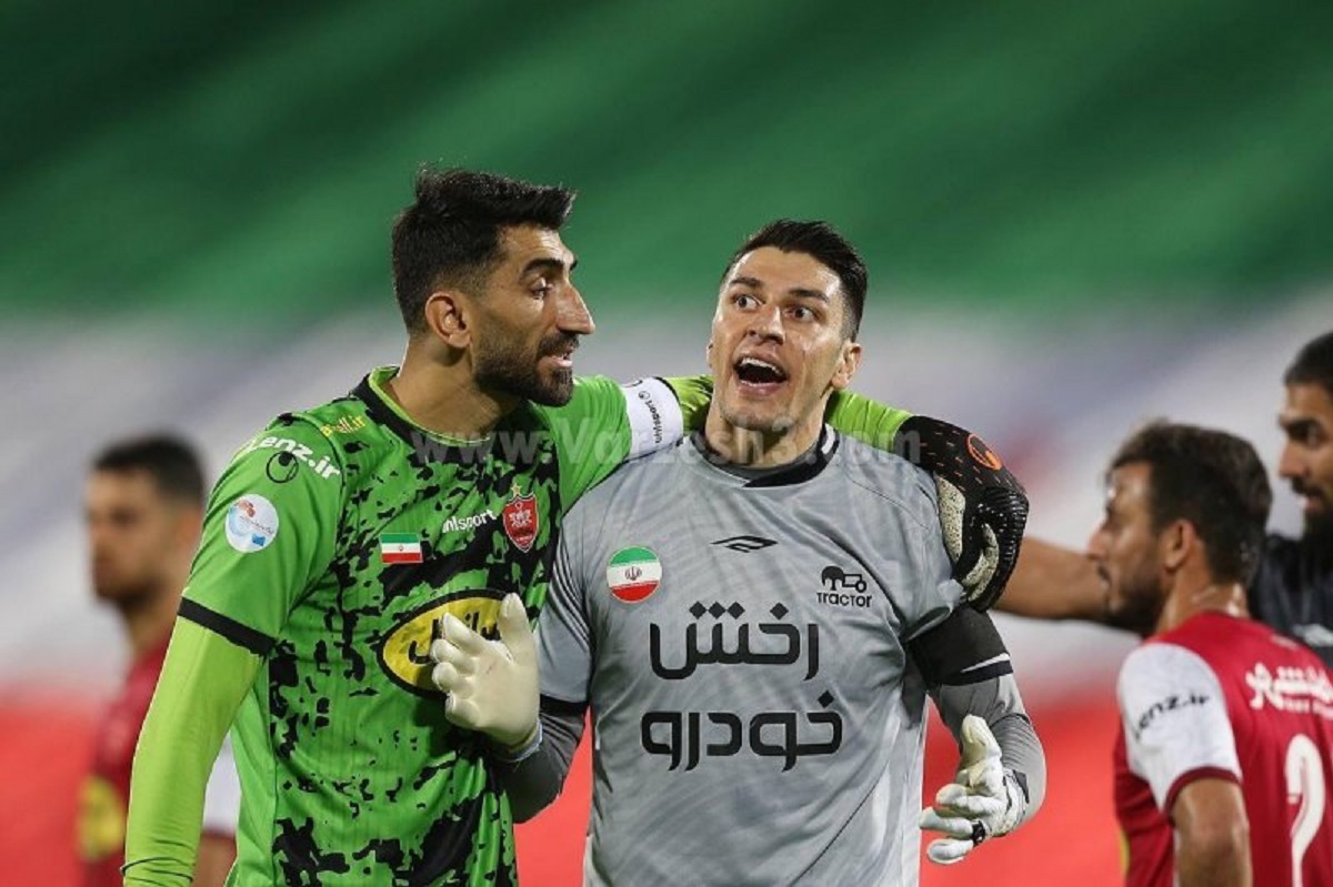 چرا تراکتور قید دروازهبان ملیپوش را زد؟ / اخباری یک قدم به استقلال نزدیکتر شد چرا تراکتور قید دروازهبان ملیپوش را زد؟ / اخباری یک قدم به استقلال نزدیکتر شد