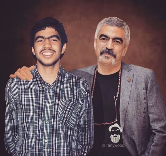 سروش صحت کیست؟