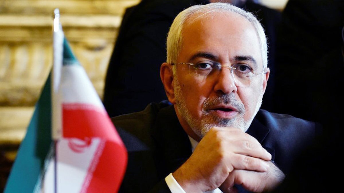 روزنامه اطلاعات: همه باید از حضور افراد اثرگذاری، چون ظریف در عرصه انتخابات استقبال کنند روزنامه اطلاعات: همه باید از حضور افراد اثرگذاری، چون ظریف در عرصه انتخابات استقبال کنند