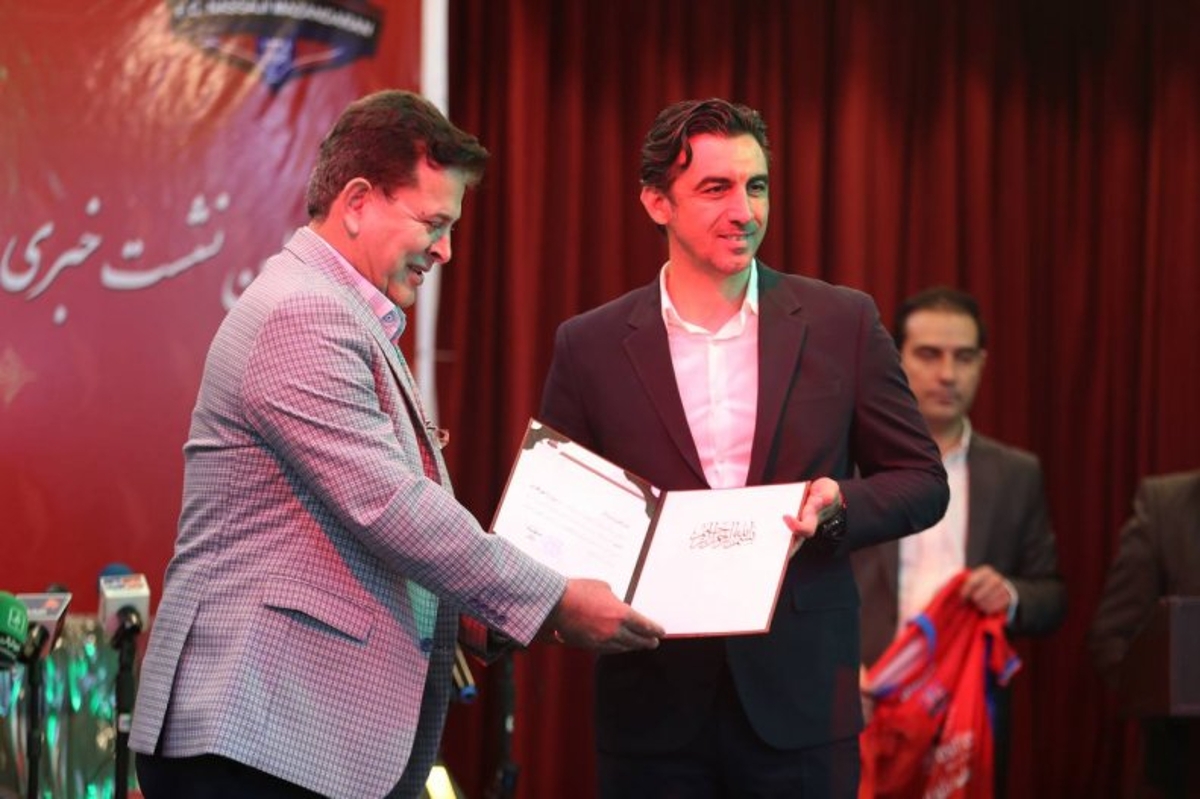 نشست خبری جنجالی مهدی رحمتی در معارفه سرمربی نساجی مازندران