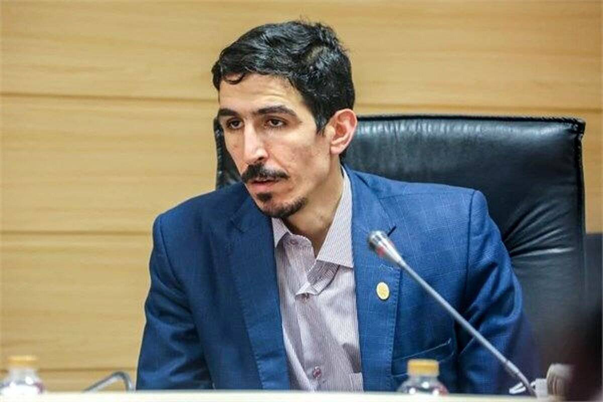 واکنش رئیس کمیته تفحص از حقوق‌های نجومی به انتشار فیش حقوقی ۱۰۰ میلیونی خودش!/ چرا از ۲۸۶ فیش مشابه، فقط این یکی را درز داده‌اند