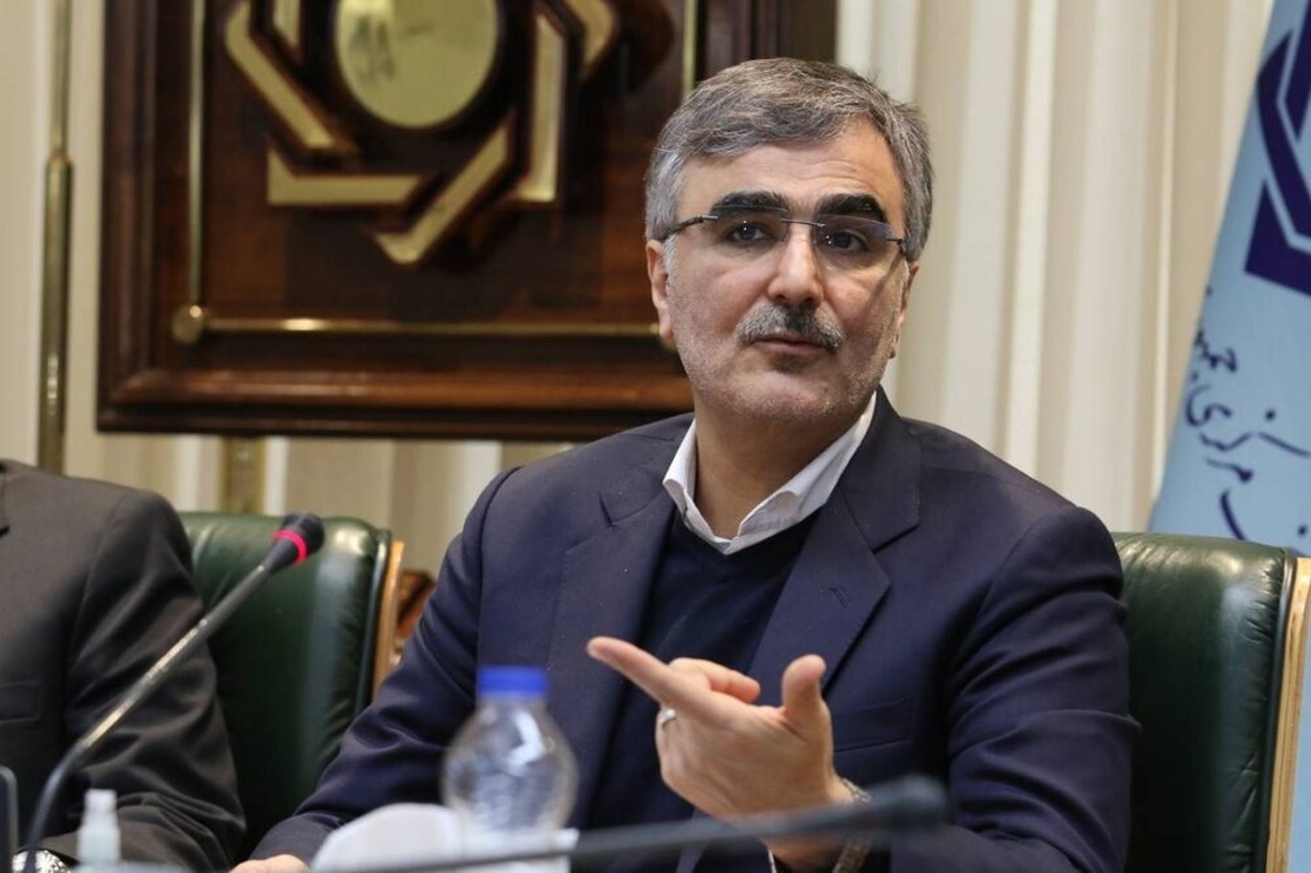 رئیس بانک مرکزی: شبکۀ کارتی شتاب ایران در حال اتصال به میر روسیه است