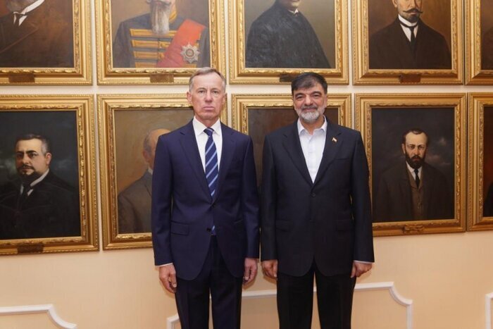 گارد ملی فدراسیون روسیه شباهتهایی با سازمان یگان ویژه دارد/ تفاهم نامه همکاری با گارد ملی مسکو امضا شد گارد ملی فدراسیون روسیه شباهتهایی با سازمان یگان ویژه دارد/ تفاهم نامه همکاری با گارد ملی مسکو امضا شد