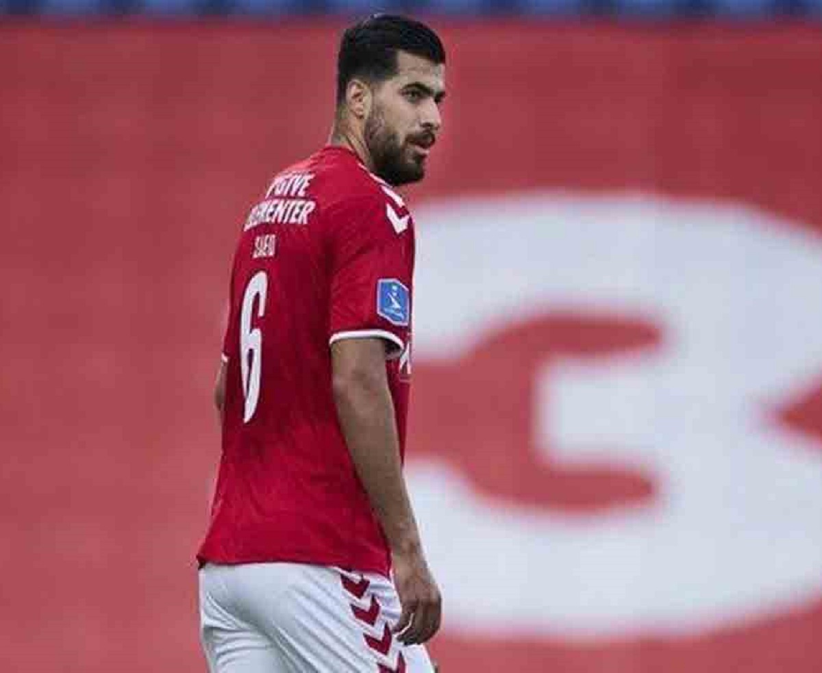 سعید عزت اللهی از بازی خط خورد