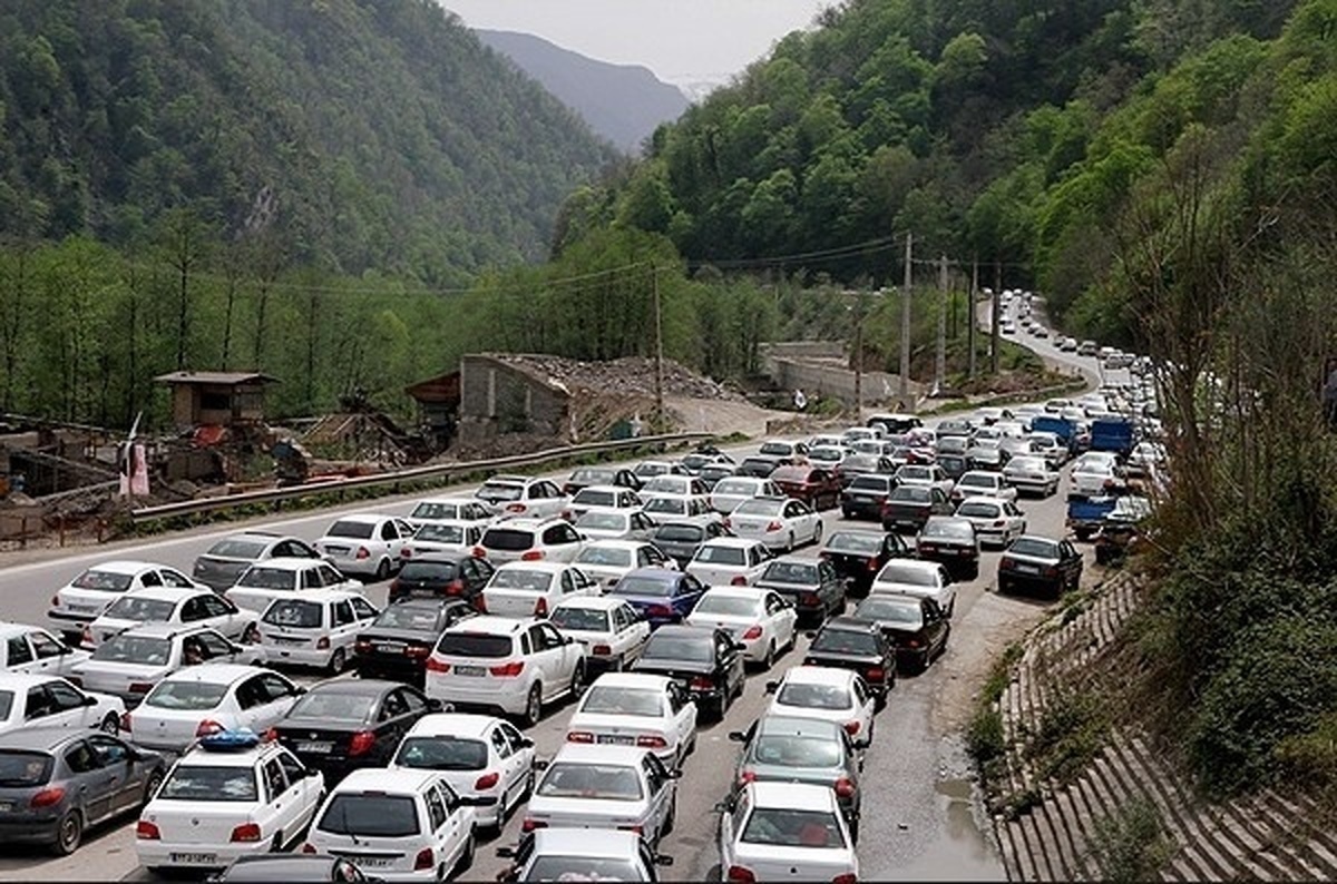 ترافیک فوق سنگین در راه‌های مازندران