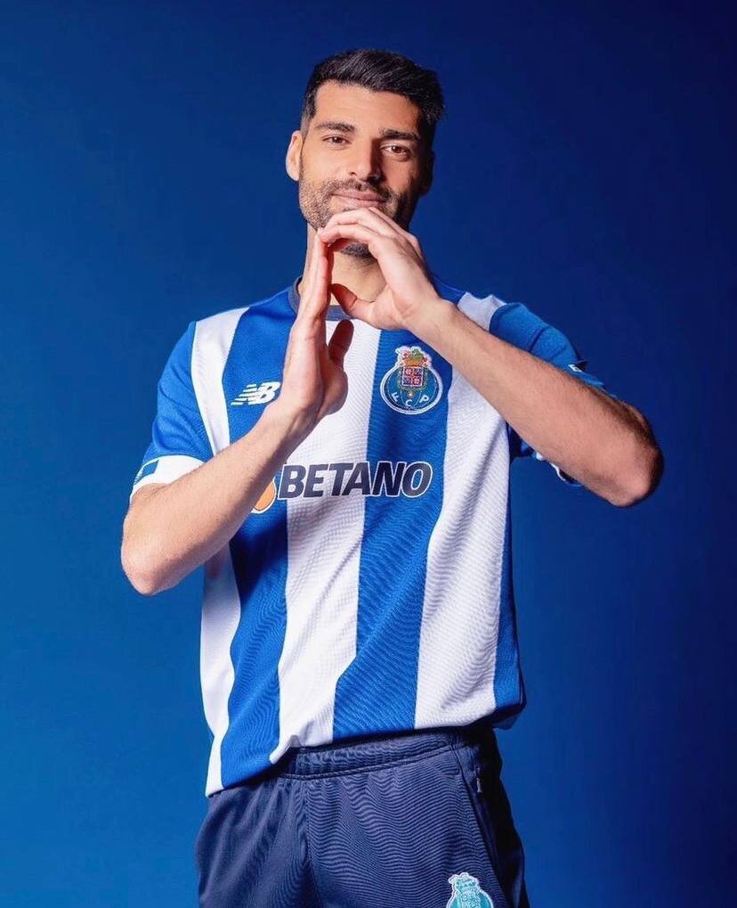 طارمی در پورتو ماندنی شد!