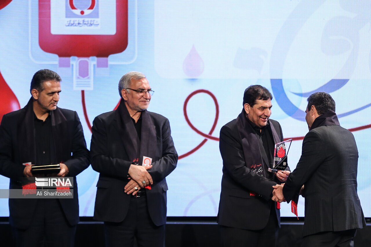 راه اندازی سه دستاورد مهم آزمایشگاهی غربالگری مولکولی، غربالگری آنتی بادی و پیوند سلول‌های بنیادی به بیماران