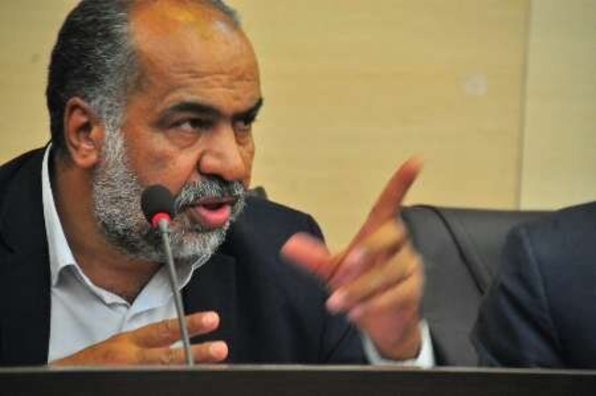 در صحن علنی مجلس مطرح شد؛ انتقاد کنایه آمیز صباغیان از رادان در صحن علنی مجلس مطرح شد؛ انتقاد کنایه آمیز صباغیان از رادان