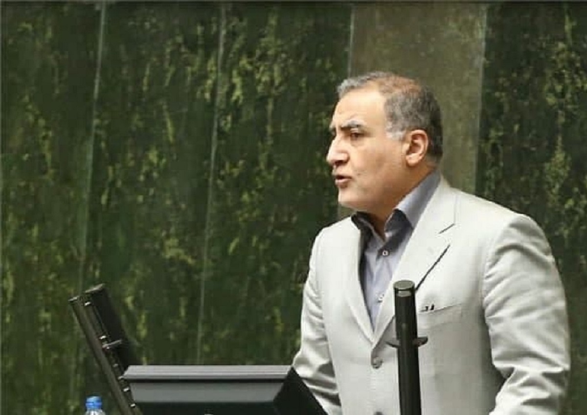 محور استیضاح وزیر کشور ناکارآمدی و انتصابات غیر موجه است نه عدم عزل معاون سیاسی