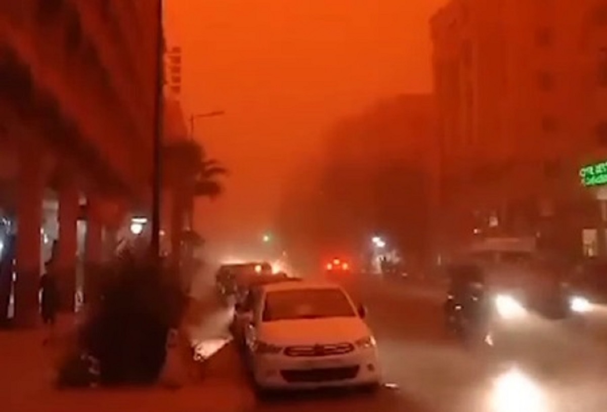 ویدئویی عجیب از آسمان پرتقالی مراکش!