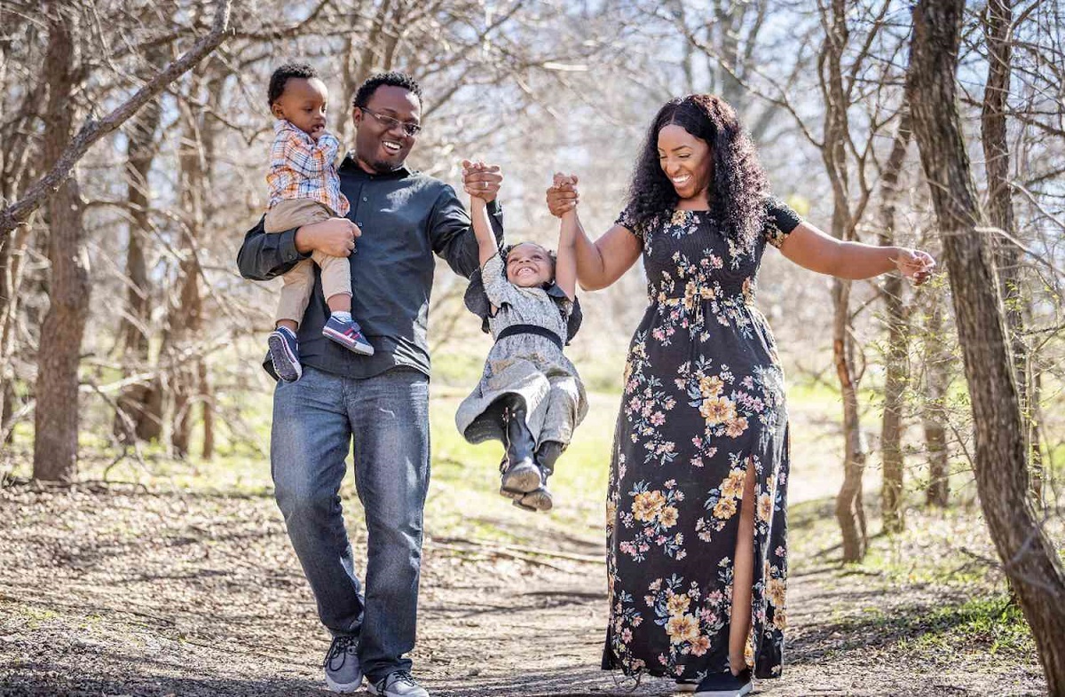 راههایی برای افزایش صمیمت در خانواده راههایی برای افزایش صمیمت در خانواده