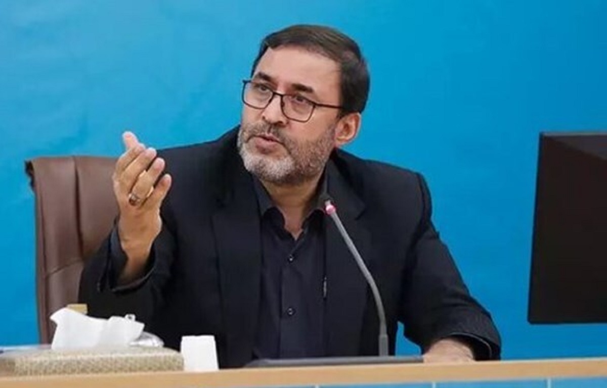 دبیر شورای اطلاع رسانی دولت: تغییر معاون سیاسی وزیر کشور فداکاری بود!