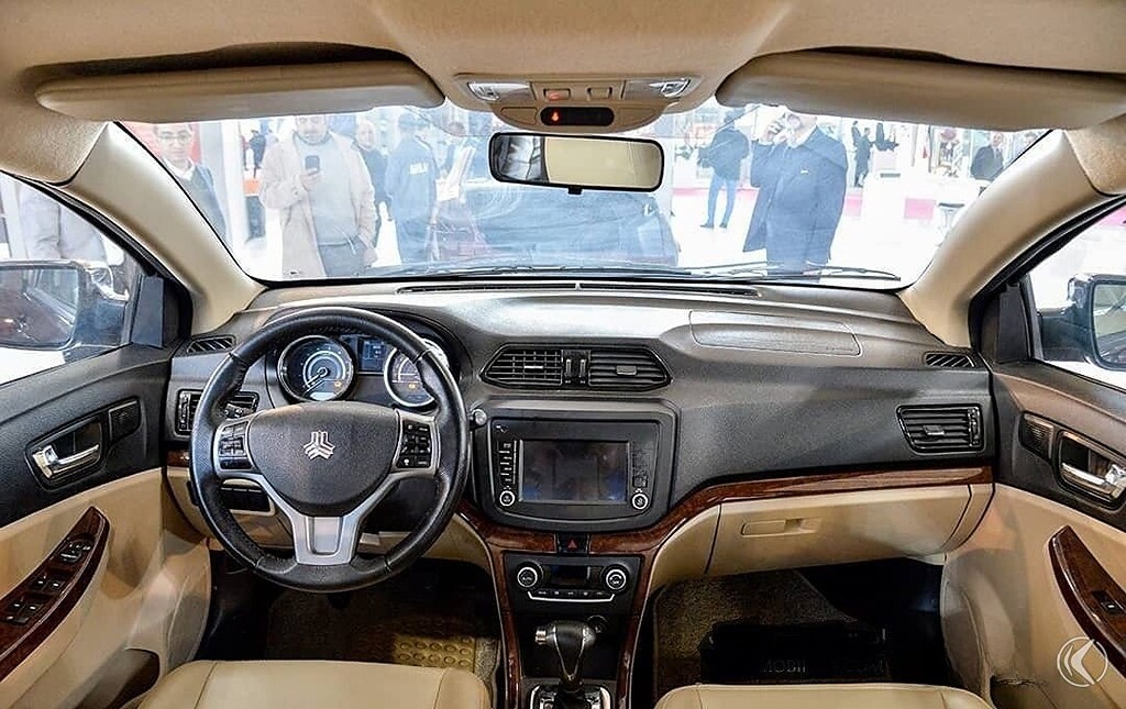 عرضه شاهین با آپشنهای کنترل پایداری و کنترل کشش عرضه شاهین با آپشنهای کنترل پایداری و کنترل کشش