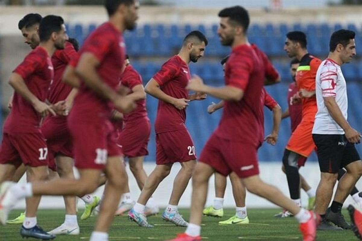 پرسپولیس مهاجم می‌دهد، هافبک می‌گیرد!