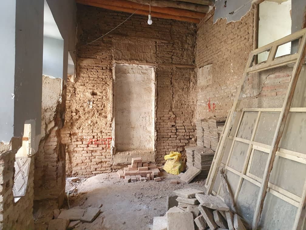 خانه جلال؛ از پناهگاه معتادان تا سکونتگاهی برای نویسندگان