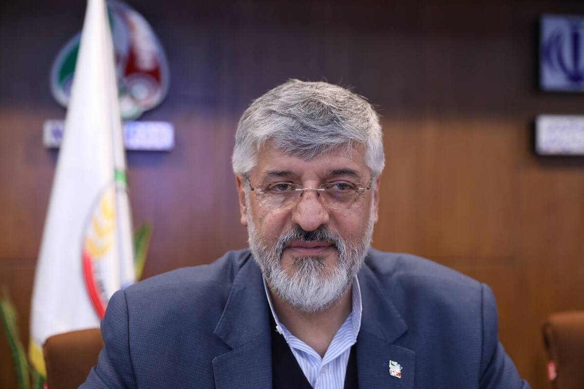 واکنش پولادگر به استعفای وزیر ورزش