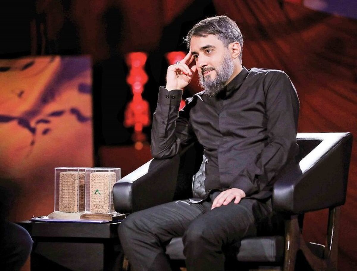 حمله بی‌سابقه رجانیوز به مداح معروف!